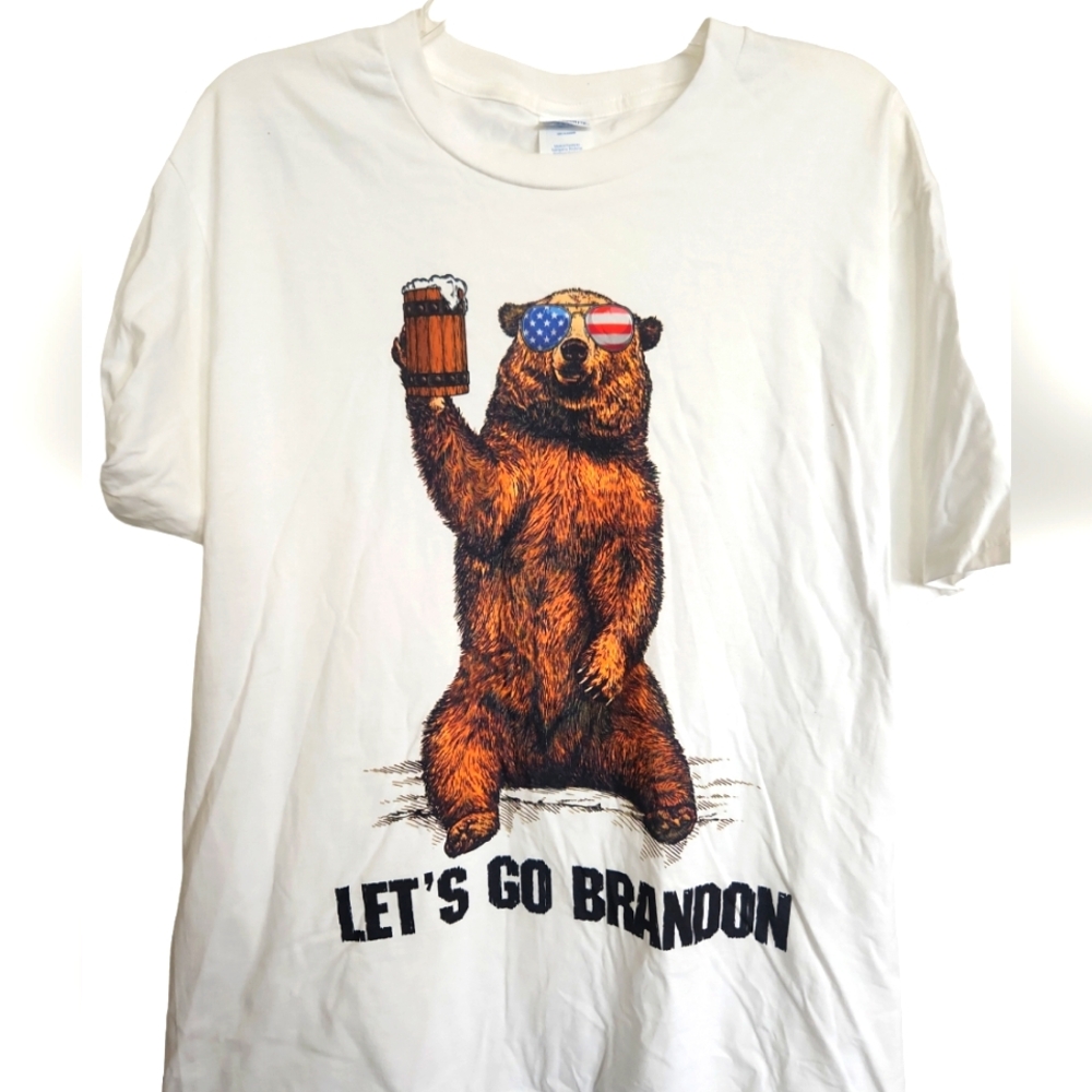 NWOT Graphic "Let's Go Brandon" Tee Shirt Mens Size Large